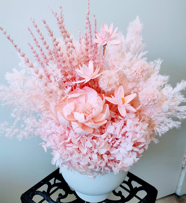 Diana - Everlasting Pretty Pink Dried Arrangement