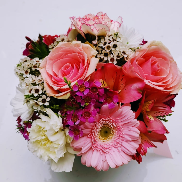 Emma - Pink & White All Round Arrangement in Robert Gordon Australia Field Day Mug