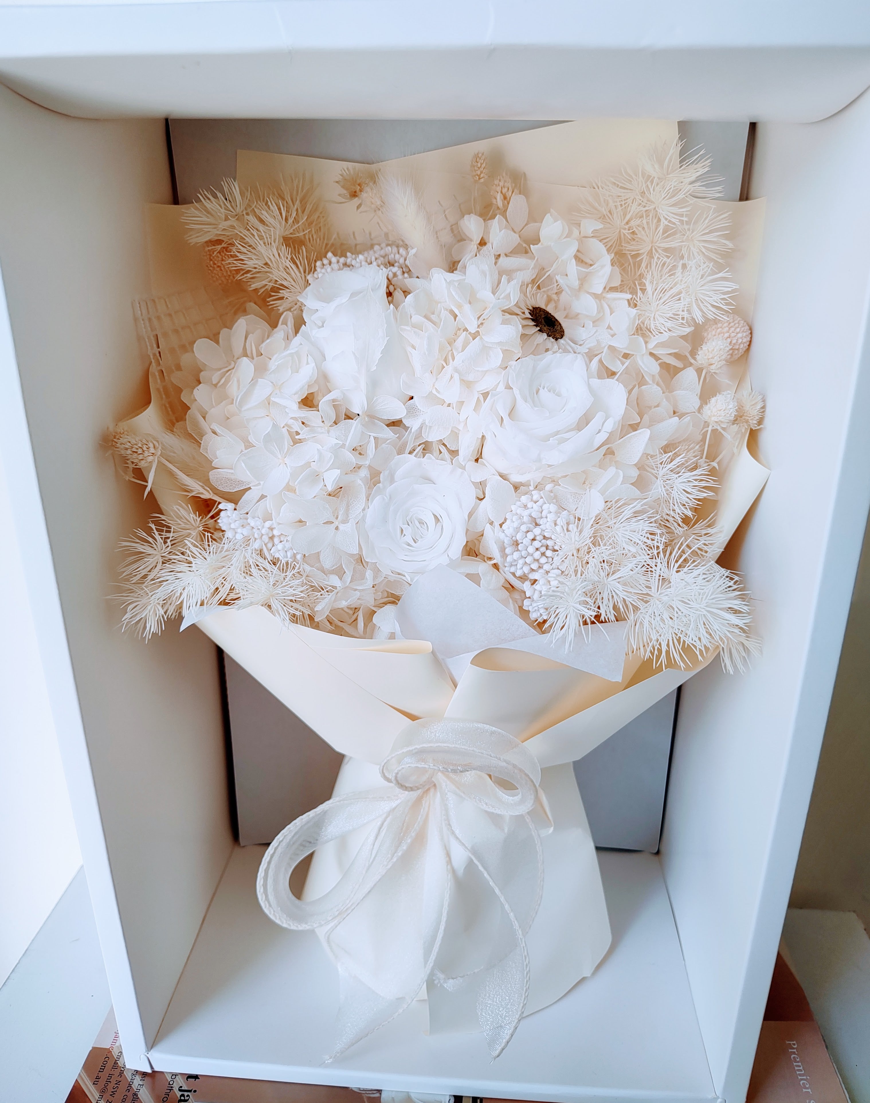 Vivian - Everlasting Dried Arrangement with White Roses & Hydrangea in Box Bag