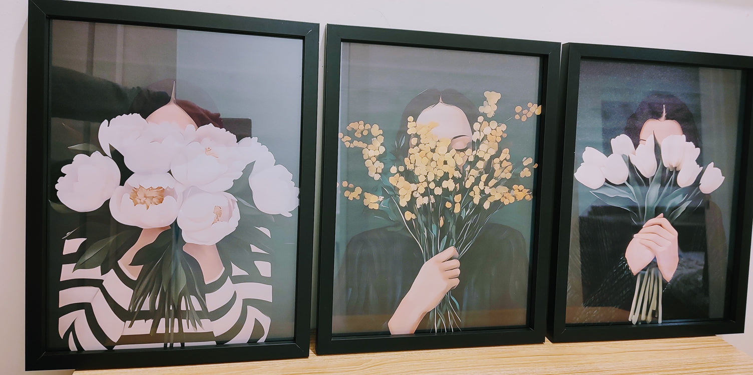 Stunning Set of 3 Wall Art Prints in Black Wood Glass Frames A3 Size