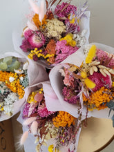 Load image into Gallery viewer, Everlasting Valentine - Mix Colourful Dried Native Posy (Small Bouquet)
