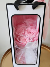 Load image into Gallery viewer, Royal Pink - Everlasting Dried Arrangement with 6 Pink Roses in Box Bag
