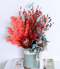 Load image into Gallery viewer, Bohemia - Everlasting Dried Arrangement in Small Marmoset Found Green Leaf Infinity Vase
