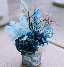 Load image into Gallery viewer, Louis - Petite Everlasting Dried Blue Arrangement
