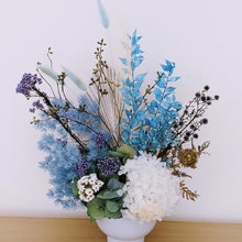 Load image into Gallery viewer, Lucas - Small Everlasting Touch of Blue Dried Arrangement

