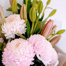 Load image into Gallery viewer, Audrey - Mum Disbud and Lily Bouquet - Ollie&#39;s Blooms &amp; Plants
