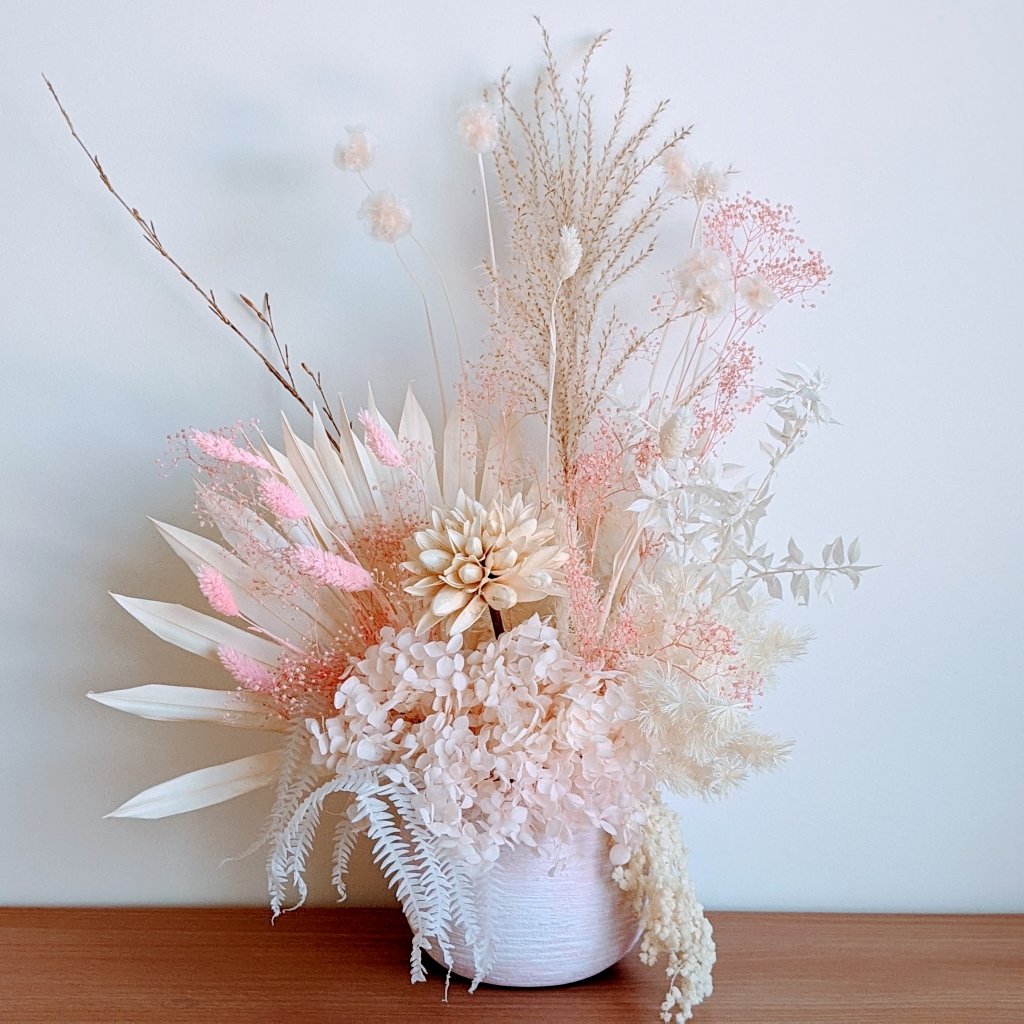 Elle - Everlasting Pink & White Dried Arrangement - Ollie's Blooms & Plants