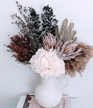 Load image into Gallery viewer, Rachel - NEW Majestic Everlasting Neutral &amp; White Dried Arrangement in Robert Gordon Circle 8 Jug
